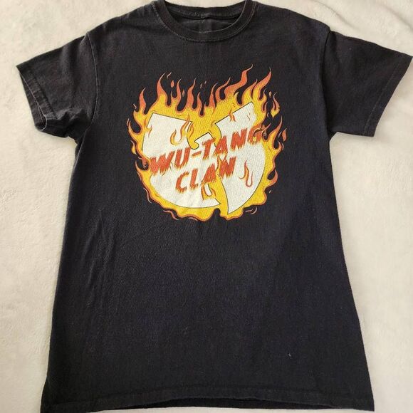 Wu Tang Black Tshirt With Flame Graphic Size Small - Picture 1 of 5